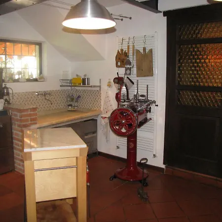 Oliveto Villa